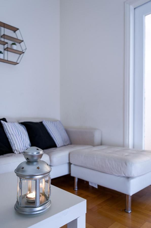 Beautiful 2Bd Apartment Near Historic Center Of Athens Ngoại thất bức ảnh